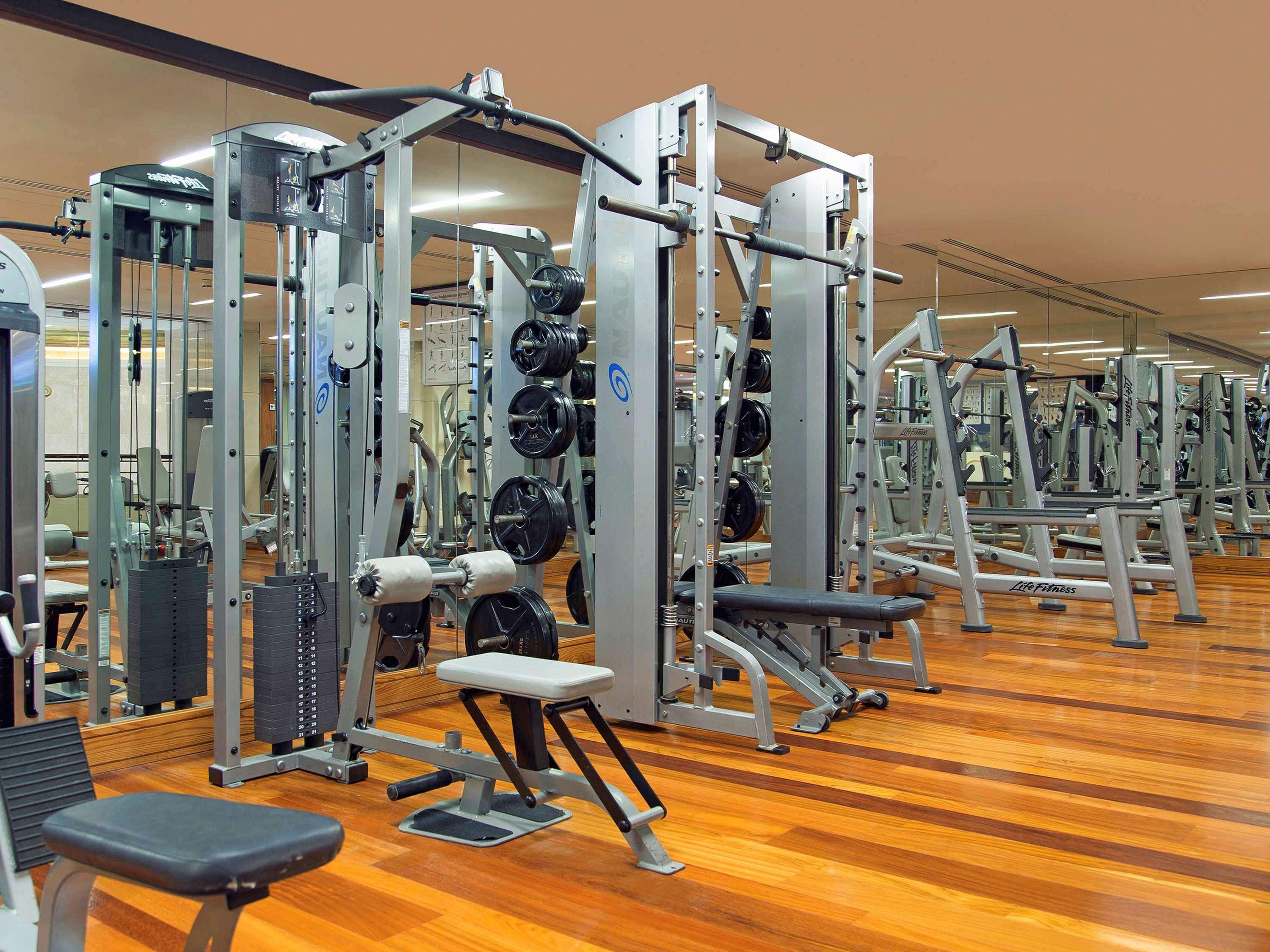 La Cigale Hotel Managed By Accor Doha Exterior foto A gym