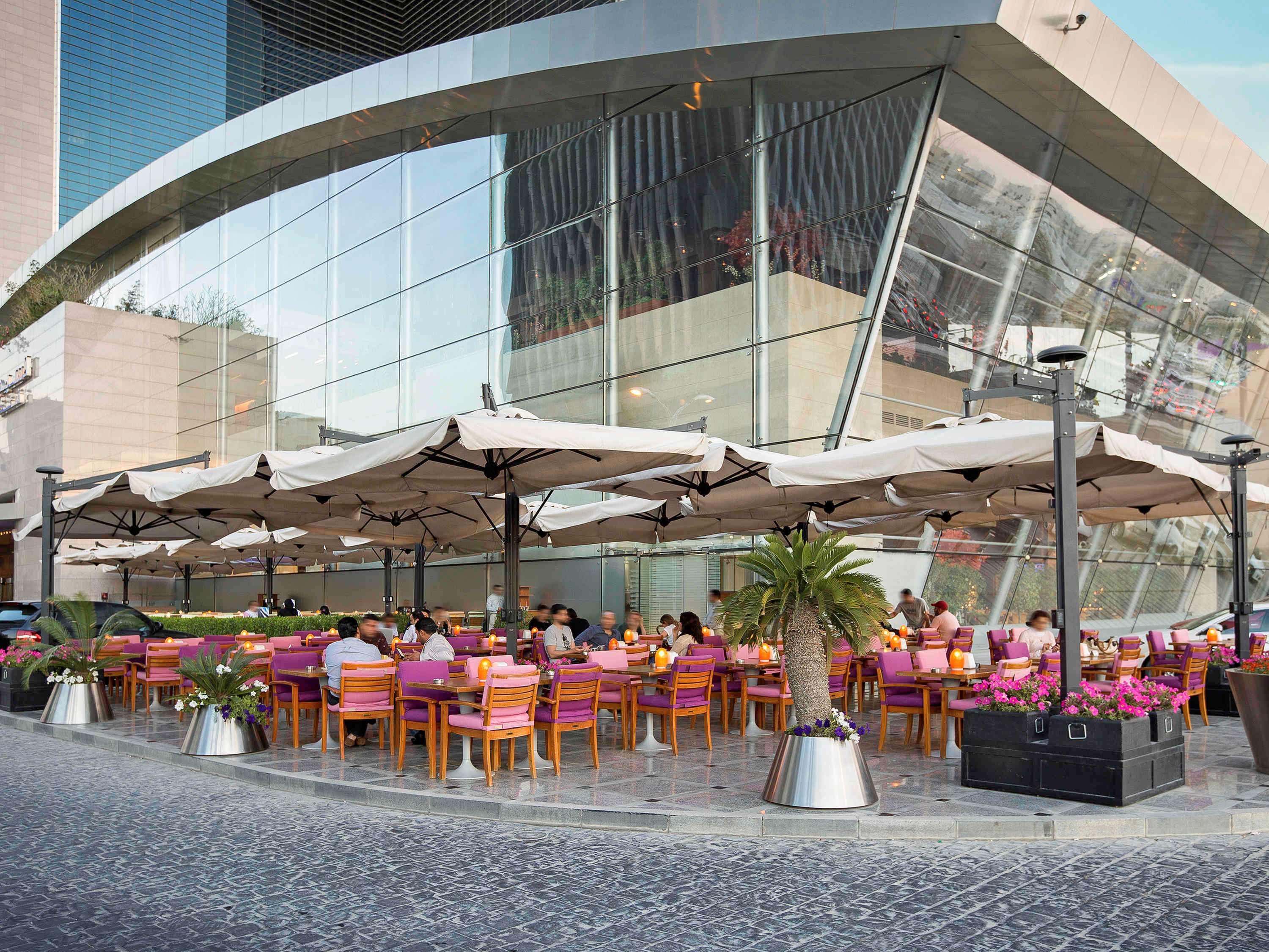 La Cigale Hotel Managed By Accor Doha Exterior foto The Terrace