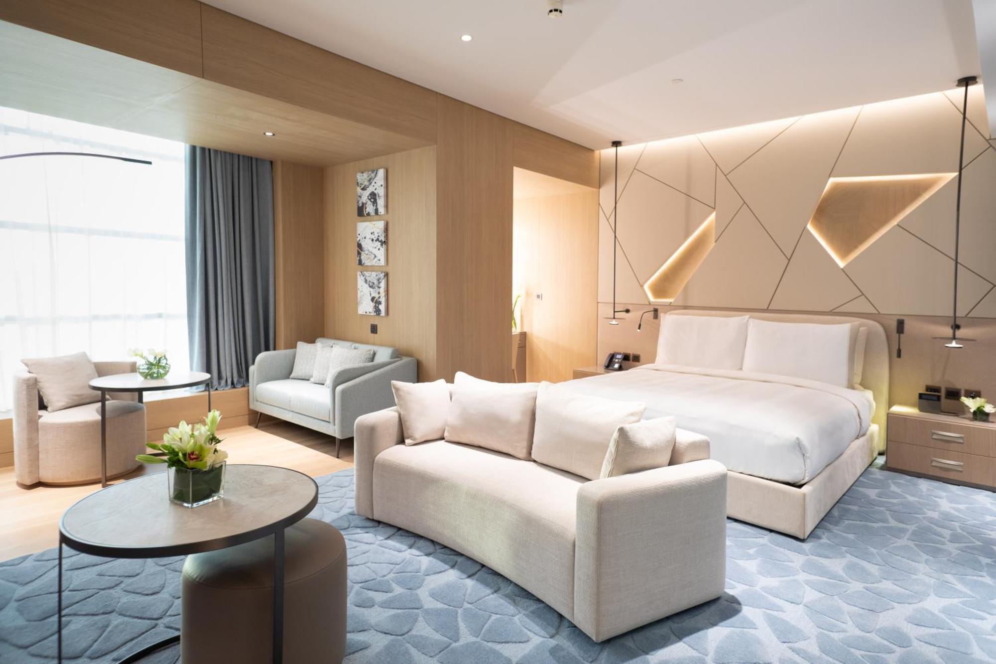 La Cigale Hotel Managed By Accor Doha Exterior foto Deluxe Suite