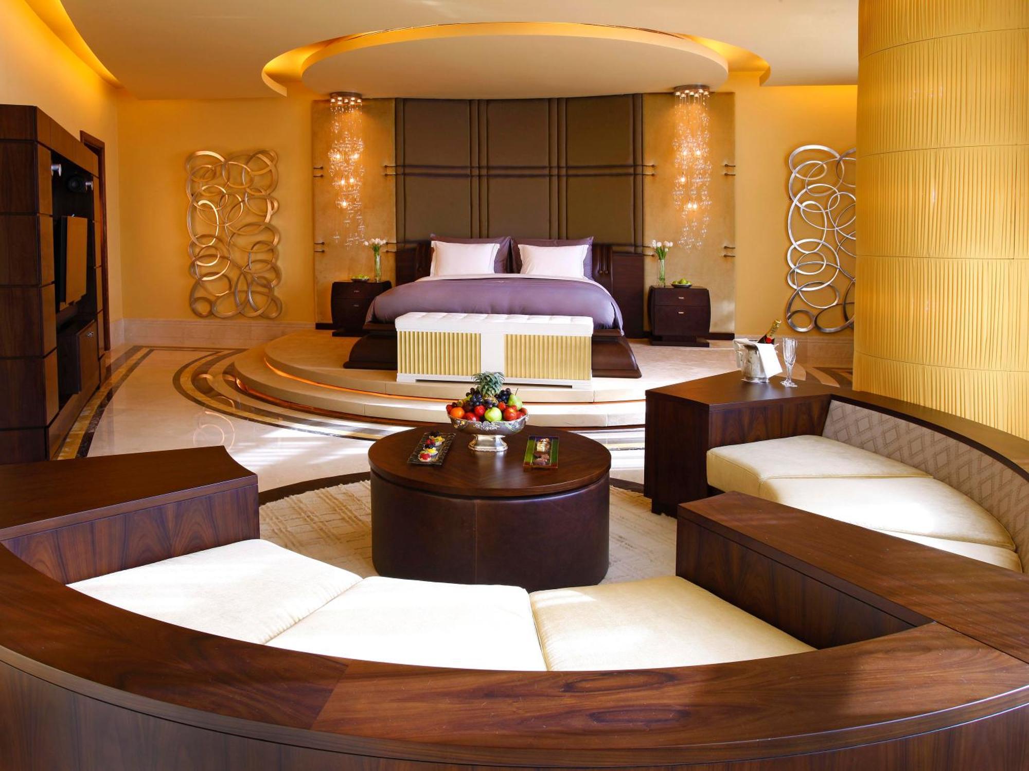 La Cigale Hotel Managed By Accor Doha Exterior foto A bedroom at the Shangri-La Hotel, Kuala Lumpur