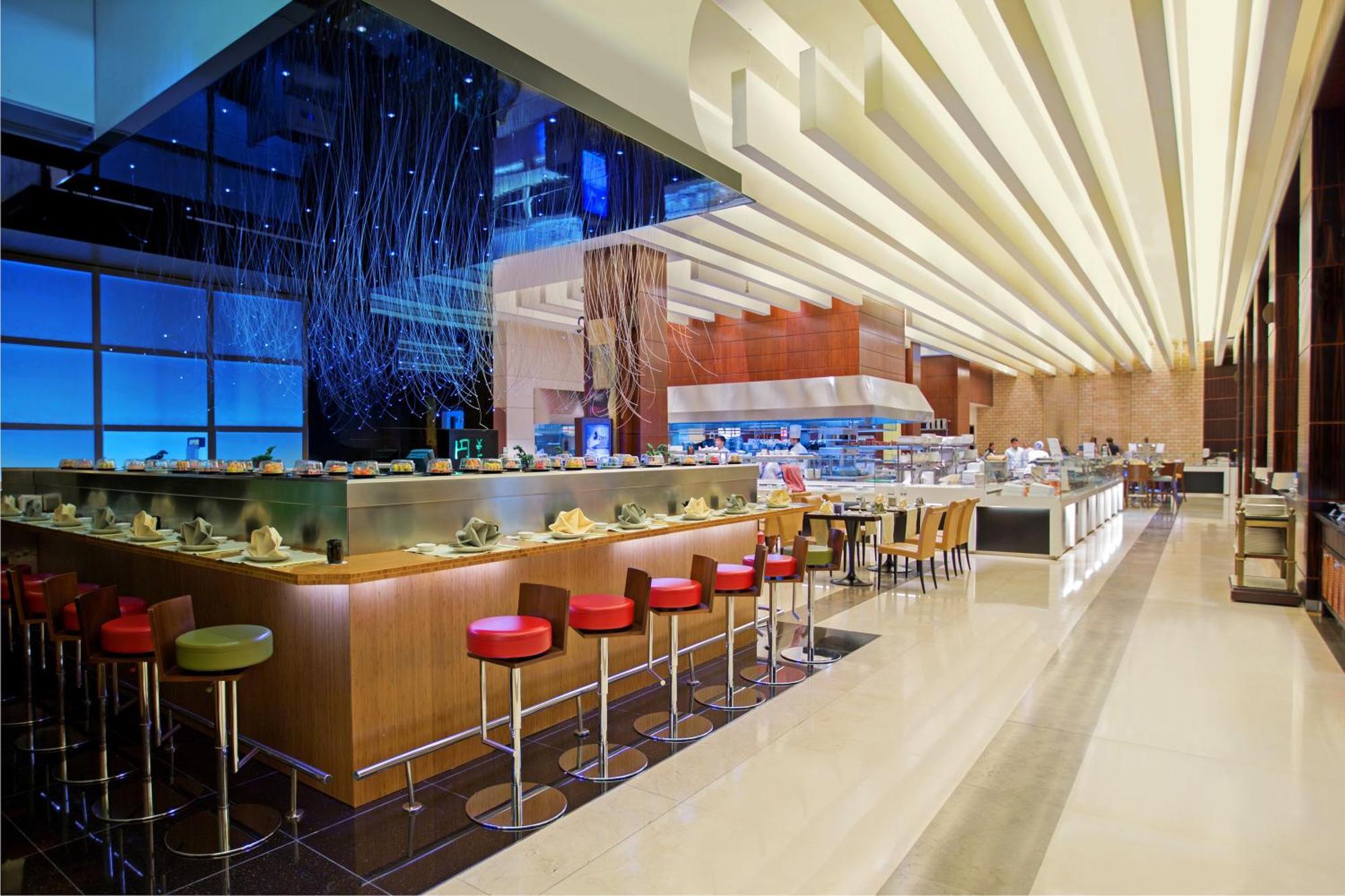La Cigale Hotel Managed By Accor Doha Exterior foto The Waterfall